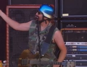 Commemorating Primus Sunday with the help of a special guest. 🪣 Buckethead makes an appearance. #grungebible #primus #primussunday #lesclaypool #buckethead | The Grunge Bible