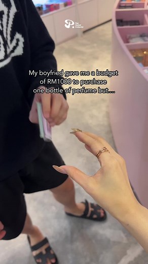 Explore a Wide Range of Mini Perfume Bottles | TheParentCompany