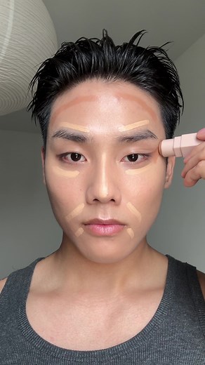 Easy Makeup for Men: Simple Tutorial for a Cool Look