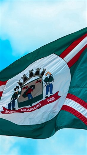 Prefeitura de Caarapó on Instagram: "Caarapó, 67 anos de história🎉 Conhecida como a “Princesinha dos Ervais”, Caarapó carrega em suas raízes a força da erva-mate, a coragem de seu povo e a esperança de um futuro cada vez mais próspero. 🌱 Com mais de 30 mil habitantes, nossa cidade nasceu do trabalho, cresceu com determinação e se reinventou ao longo do tempo. Da extração da erva-mate à força da agricultura, da pecuária e da industrialização, Caarapó segue firme, gerando oportunidades e acolhen