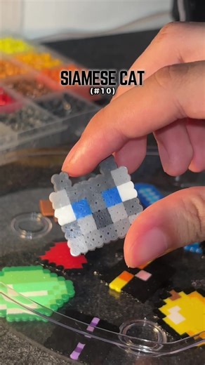 Siamese Cat in Minecraft but it's a pixel art Day 10 of Creating Minecraft Pixel Art Using Perler Beads #perlerbeads #perlerbeadsart #perlerbead #pixelart #minecraftpixelart