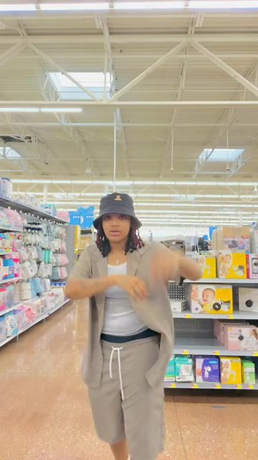 Y’all ready for dis song 👀💫🔥 #fyp #viralreels #ggxkc #fyp #C4S #reels #virals #Tiktok #viral | Kc Collins