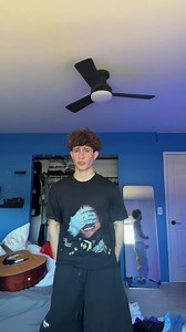 What’s sebbs doing in the back 😭 | nidal wonder