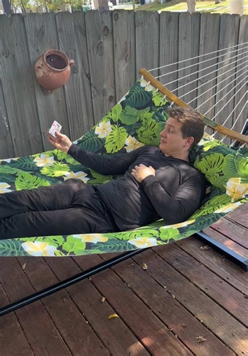 Cuban Magic Show Preparation: Card Tricks in Motion