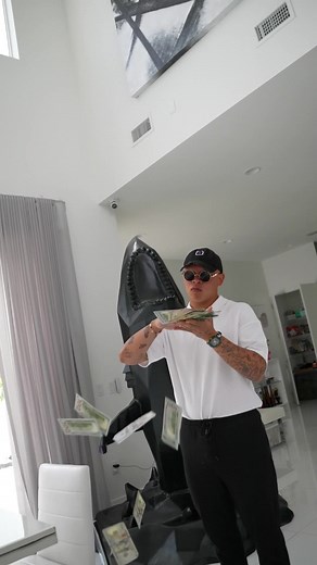 Wealthy Trades with Sebastian Rodriguez: Living the Forex Lifestyle | Money, Luxury, and Riches