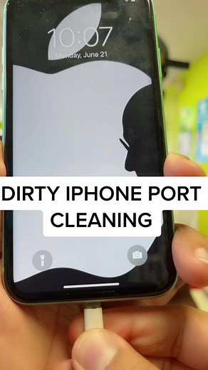 Save your money💰 Here’s a simple fix if you can’t charge your phone ✨#fypシ #foryou #AsSceneOnTubi #ct #phonerepair #PrimeDayDealsDance #TubiTaughtMe