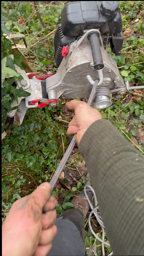 1.1M views · 2.4K reactions | Micro forestry with the portable winch and a few pulleys. I’m using a condom for the log to prevent it getting stuck , using a running bowline for the knot . #woodwork #winch #work #arb #woodworking #knots | Perry trees | Facebook