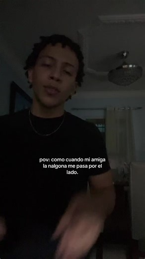 Amigas Culonas: Momentos Divertidos y Nalgadas