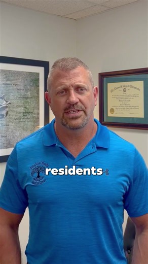 If your knees ache climbing stairs, getting out of the car, or even standing too long — you’re not alone. Many of our patients were told surgery was their “only option”… until they found our 𝗻𝗼𝗻-𝘀𝘂𝗿𝗴𝗶𝗰𝗮𝗹 𝗸𝗻𝗲𝗲 𝗿𝗲𝗹𝗶𝗲𝗳 𝗽𝗿𝗼𝗴𝗿𝗮𝗺 here in Hartville. At Beneficial Health Medical Center, we use advanced therapies that may help: ✅ Rebuild and restore joint cushioning ✅ Improve movement and stability ✅ Reduce inflammation and stiffness ✅ Delay or avoid surgery altogether For a l