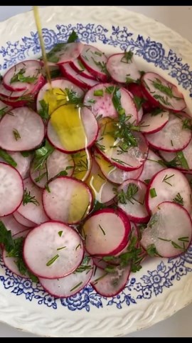 The Underrated Star of Vegan Cooking: Why Radish Deserves Attention