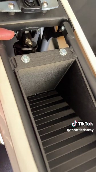 3D printed ETM RTR storage cubby (File created by miscellaneous1) thingiverse.com -@electrobraap #electro #electroandco #wheelie #fyp #dirtbike #bikelife #bike #etm #etmrtr #rtr #electric #ebike #surron #wheelie #crf150r #fypシ #throttledat #dirtbikelife #talaria #clips #emoto