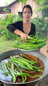 Chicken crispy cook recipe #cookingvideo #reelsviral #reelsvideo #food #reels2023 | Fox TV