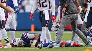 Brett Favre's advice to Josh Allen after helmet-to-helmet hit: 'You've got to be smarter'