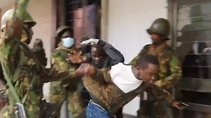 166K views · 3.3K reactions | Salute to the cop who protected the two 﫡 and to the guy in black jacket who shielded his friend, RESPECT bro! | Fredrick Mirikau | Facebook