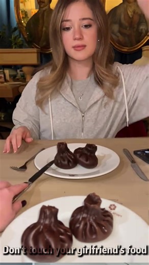 Don’t touch your girlfriend’s food #funny #foryou #prank #food #girlfriend