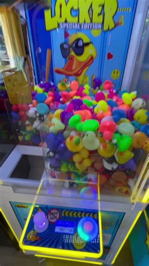 Rubber Ducky Claw Machine #shorts