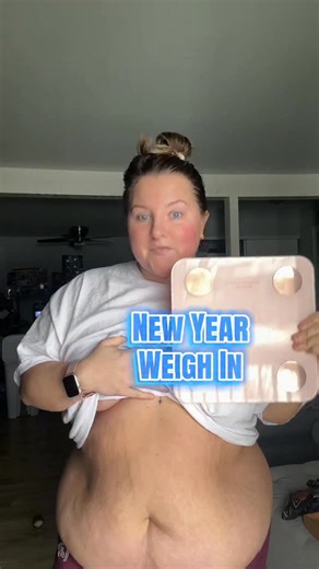 Christina on Instagram: "Update on my measurements! The battery died in the tape measurement so I didn’t end up doing it. I need a button battery for it so I’ll grab on this week. I didn’t use the measurement tape for like 7 months so I’m not surprised. But being able to lose 2LBS during the holidays is such a good feeling, I would have been happy with a 3lb weight gain to be honest 😅 The scale I use I have linked in my Amazon store front and I also have a TikTok link if you shop there ❤️"