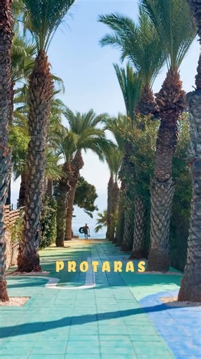 It’s October, but in Protaras, the sea is still warm and the days are pure sunshine. ☀️ The crowds are gone, the water sparkles, and the vibe is all about slow mornings and seaside calm. 🌊💙 🎥 Evgeni Fabisuk Photography | Visit Cyprus