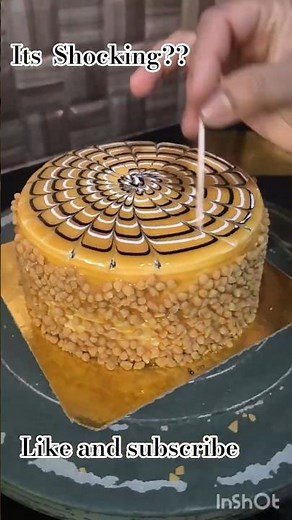 The "Shocking" Secret to the Perfect Butterscotch Cake Decoration! 😱#shorts #trending #recipe