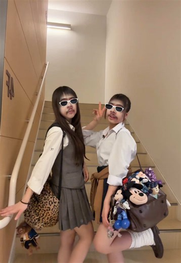 商業高校と自称進学校の特性