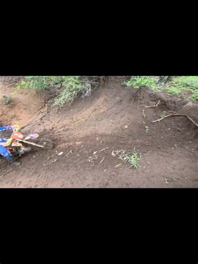 Ultimate Guide to Hard Enduro with KTM 200 Exc200