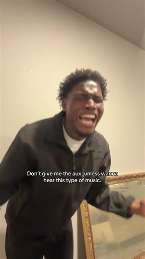 Old School Music Vibes with Aaron Hall