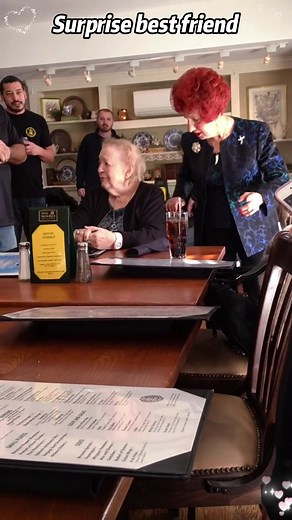 Emotional Family Reunion Surprise That Will Touch Your Heart