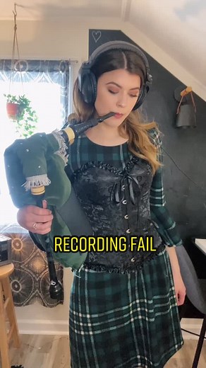 I can’t tell you how many times I get distracted by the pretty music and forget I’m supposed to be playing... #bagpipes #moonlightsonata