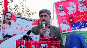 عوامی نیشنل پارٹی پنجاب کے زير اہتمام منڈی بہاؤالدین میں جلسہ عام، جنرل سیکرٹری عوامی نیشنل پارٹی پختونخوا سردار حسین بابک کی خصوصی شرکت، اے این پی کے چیئرمین الیکشن کمیشن فیڈرل کیپٹل اسلام آباد قاضی اظہار کا خطاب: #ANP | #ANPPunjab | Awami National Party