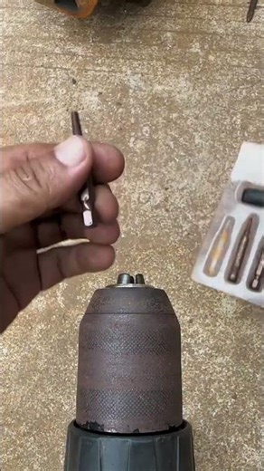 how to remove damaged and rusty bolts #shortvideo