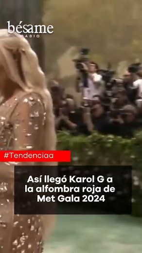 Así lució la Bichota @karolg en el desfile de la Met Gala 2024. La cantante paisa sorprendió un lujoso atuendo con muchos diamantes y orejas de elfo pues la temática para este año era "El jardín del tiempo" 🧚‍♀️👸 #metgala #Famosos #Bésame | Bésame Radio Colombia