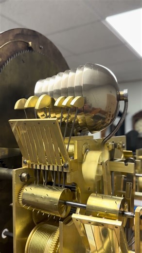 English Musical Clock #clock #clockmaker #clockrepair #clockstrikes #shorts