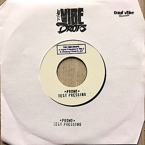 The Vibe Drops - Higher Frequency / Breaking It Down