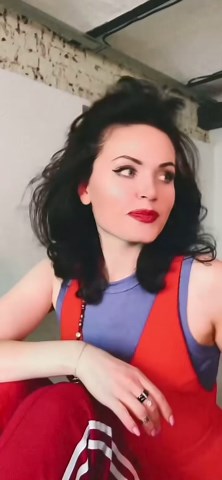 Couple Gym Buddies Switch Partners – New Workout Vibes! 💪🔄