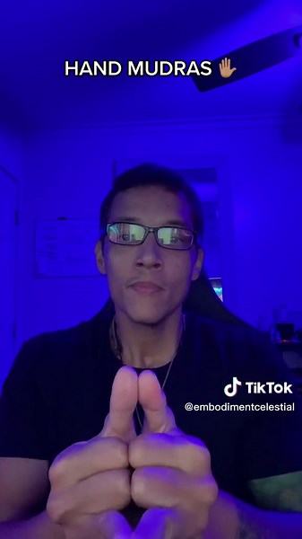 Understanding the Power of Hand Mudras for Healing and Wellness