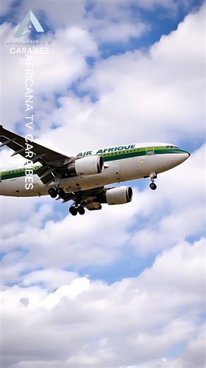 Air Afrique : histoire d’une compagnie panafricaine disparue Pendant plusieurs décennies, Air Afrique a incarné un rêve puissant : celui d’une Afrique unie, souveraine et capable de maîtriser ses propres infrastructures stratégiques. Pourtant, cette compagnie mythique a disparu en 2002. Créée en 1961, peu après les indépendances, Air Afrique était une compagnie aérienne multinationale, détenue par plusieurs États africains, principalement d’Afrique de l’Ouest et d’Afrique centrale. Parmi eux : C