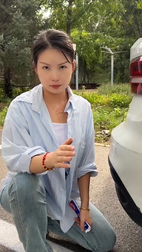 7.2K views · 63 reactions | How to get rid of stains on the car . #drivinghacks #drivingskills #drive #driver #drivinglessons | Driving Hacks | Facebook