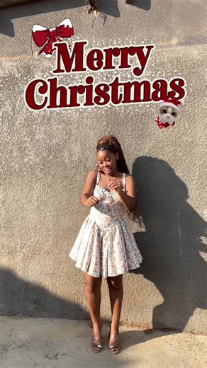 A little late Christmas Vlog.❤️ #REMEMBERHLEHLE #fyp #christmas #contentcreator until I learn how to do an intro and outro?words should work 😭