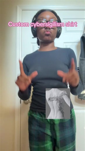 #foryoupagе #xyzbca #alienkissxoxo #cybersigilismdesigns | custom shirts