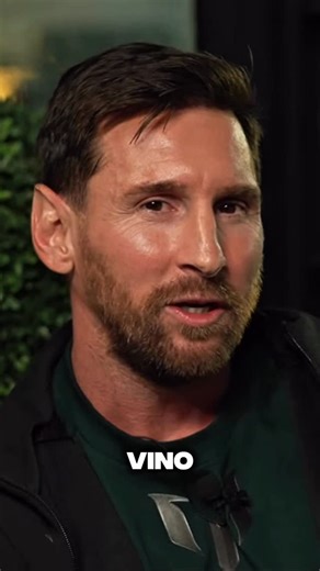 Canal 4 TCS on Instagram: "“VINO Y SPRITE, PARA QUE PEGUE RÁPIDO.” 🍷🤣 -Lionel Messi 🐐 🎥 Luzu TV"