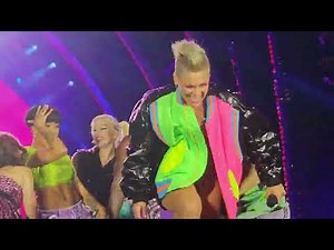 Pink – Never Gonna Not Dance Again (Bolton 7.06.2023)