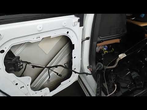 Volvo xc90 t6 stuck door How to open a rear door that will not open