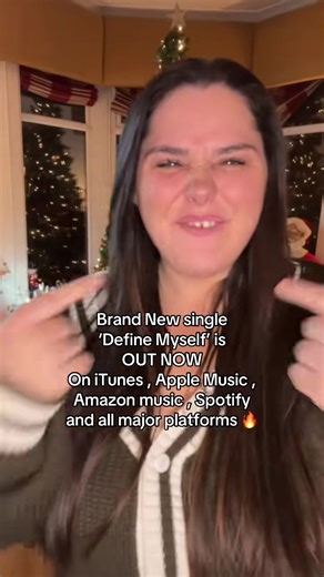 You’ve met @Mandi Fisher before at #TTF_Awards as a nominee multiple times. This year, her newly released song is our theme tune. Go and give her love and make sure to keep her amazing single on repeat to support her. ❤️❤️❤️❤️ #the_ttf