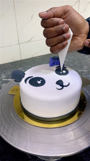 PANDA CAKE 🎂🐼 #cake #shorts #pandacake