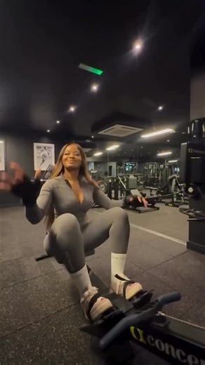 Razor Sharp Collection on Instagram: "🔴TO SHOP THIS PRODUCT 🟥AVAILABLE IN ALL OUR OUTLETS NATIONWIDE 🟥SEND A DM FOR PRICE 🟥 CALL/WHATSAPP +2347061897966 +2349065744443 (Mon to Sat 8am to 8pm) 🟥 NATIONWIDE DELIVERY AVAILABLE (1 to 2days within Lagos, 2 to 3days Outside Lagos) 🟥All cash transfers should be made to the company account only. RAZOR SHARP COLLECTION LTD ACCESS BANK. @akhealthy_ 👗👗🤍🤍"