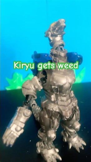 Kiryu gets high #godzilla #kaiju #actionfigures #funny #meme