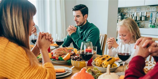 Nourish Your Heart With These Thanksgiving Bible Verses and Scripture