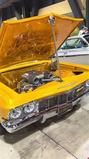 Clean Lowrider Impala 😎