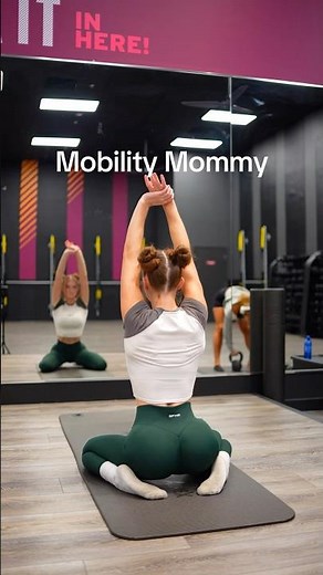 Mobility mommy #music #art #nostalgia #viralshort #anime #motivation #dancemusic #split #leggings