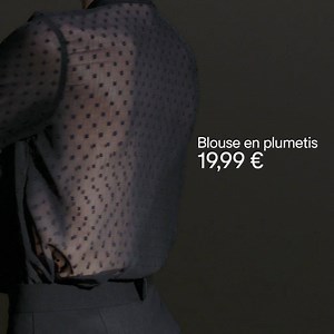 Nous raffolons de la touche glamour du plumetis de cette blouse à 19,99€. Découvrez les coups de cœur H&M maintenant en magasin. | H&M